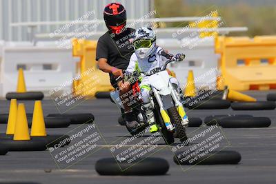 media/Oct-03-2022-Moto Forza (Mon) [[5f077a3730]]/Around the Pits/